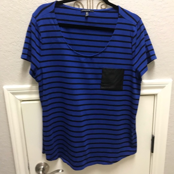 Sporty top - Picture 1 of 1